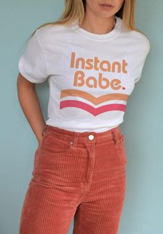 Instant Babe Tee / womens graphic tees / ramen noodle shirt / vintage style retro 70s / japan anime cup of noodles tshirt 90s Party Outfit, Graphic Tops, Retro 70s, Ladies Dress Design, Summer Cotton, White Tee, Graphic Tees Women, Shirt Women, Vintage Tees