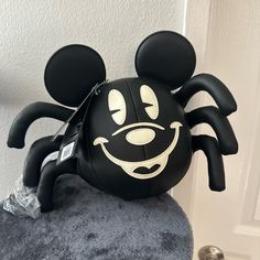 The Stitch Shoppe By Loungfly Mickey Spider Bag. Never Worn, Brand New. Cat Friendly Home Minnie Pumpkin, Mouse Spider, Pumpkin Pin, Spider Design, Loungefly Bag, New Cat, Disney Bag, Cat Friendly Home, Mickey Minnie