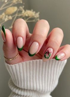 Nail Art Noel, Xmas Nail, December Nails, Holiday Nail Designs, Green Tips, Cute Christmas Nails, Christmas Nails Easy, Nagel Tips, Christmas Gel Nails