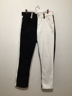 Denim jeans, black and white opposite. High waist, straight leg. Brass zipper. Made in USA by Revice. 98% cotton and 2% elastase. Size Tag says 31, please measure. Waist 33" Hips 38" Front rise 12" Back rise 16 1/2" Inseam 29" All measurements are taken with garment laying flat. Returns  I do not accept returns, exchanges or cancellations, but please contact me with any questions about your order. Please read the full listing. FAQ  My items have come from everywhere. Every single item has been h Measure Waist, White Non-stretch Denim Pants, White Denim Jeans, Womens Jeans, Jeans Black, Size Tag, White Denim, Denim Jeans, Made In Usa