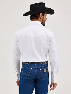 AUTHENTIC DRESS WESTERN SHIRT THAT WEARS WELL DAY IN, DAY OUT. This lightweight long sleeve cotton twill shirt from Wrangler® Painted Desert Basics features traditional Western styling. White Western Style Cotton Shirt, Western Style Long Sleeve Cotton Shirt, Fitted Cotton Shirt For Rodeo, White Long Sleeve Shirt For Rodeo, Classic Long Sleeve Tops For Rodeo, White Cotton Western Shirt, White Long Sleeve Western Shirt, Cream Western Shirt Mens, White Ariat Shirt Men