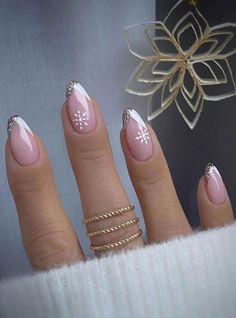 Christmas Nails Easy, Summery Nails, Almond Nails Designs, Festival Nails, Oval Nails