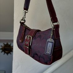 $230 free shipping 💌SOLD Y2K Coach Plum Purple Demi Buckle Suede Canvas Shoulder Bag approx measurements 8.5” L 4.5” H 2” W with 7” drop 💌 PRICE FIRM/NO OFFERS - excellent condition - rare color way 💜 - bottom is suede #y2k #coach #vintage Vintage Coach Bags Outfits, 90s Handbags, Thrift Manifest, Purple Y2k, Y2k Purse, Vintage Coach Bag, Y2k Shoulder Bag, 4 Baby, Vintage Coach Bags