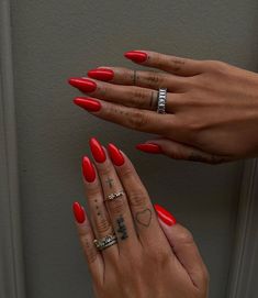 Fake Gel Nails, Red Summer Nails, Bright Red Nails, Casual Nails, Red Nail Designs