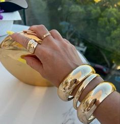 Chunky Gold Jewelry, Bracelets Design, Jewelry Fashion Trends, Funky Jewelry