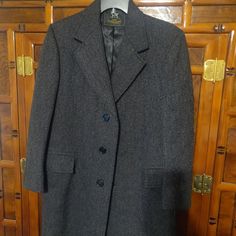 Vintage, multiple shades of gray, striped, warm, wool, over coat by hart, schaffner and marx in excellent condition. size: men's xl/ women's 2xl. Fall Striped Business Outerwear, Gray Wool Sport Coat For Winter, Winter Gray Wool Sport Coat, Classic Striped Winter Outerwear, Classic Gray Winter Sport Coat, Winter Striped Wool Outerwear, Vintage Double-breasted Wool Coat For Fall, Retro Wool Double-breasted Outerwear, Vintage Gray Wool Outerwear