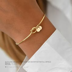 This Cuff Bracelets item by RaniskaByRani has 3453 favorites from Etsy shoppers. Ships from United Kingdom. Listed on Oct 28, 2023 Gold Engraved Bracelet, Initial Bangle Bracelet, Engraved Initials, Bracelets Silver, Jewelry Knots, Bangles Making, Bracelet Wedding, Leg Sleeve