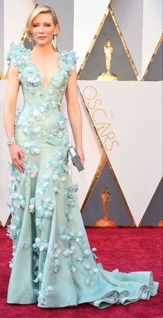 cate blanchett in armani privé, 2016 academy awards Charm Tiffany, Ocean Dress, Glamorous Evening Dresses, Aqua Marina, Met Ball, Red Carpet Outfits, Red Carpet Gowns, Fashion Gowns