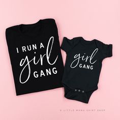 The ORIGINAL Girl Gang shirt just got even better--it now comes in a set! Need more shirts for the girls in your gang? Find those here: https://etsy.me/2ufgJoC IMPORTANT NOTE: All Little Mama shirts are unisex sizing. That means they run slightly larger than typical women's shirts and slightly smaller than typical men's shirts. We recommend ordering your normal size for a loose fit, or sizing down for a more fitted look. Women sometimes prefer to size down in unisex sizing. If in between two siz Mom And Daughter Shirts, Girl Gang Shirt, Mom And Me Shirts, Htv Shirts, Girl Mom Shirt, Mommy Daughter Outfits, Funny Kids Shirts, Mommy And Me Shirt, Daughters Shirt