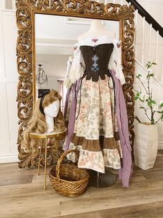 Bard Outfit Aesthetic, Ren Faire Hobbit, Victorian Peasant Clothing, Rapunzel Ren Faire, Renfaire Outfit Princess, Hobbit Costume, Viking Cosplay