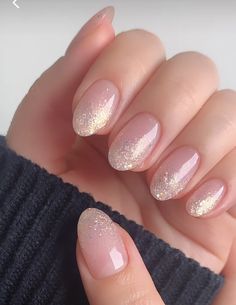 Small Nail Extensions, Small Gel Nails, Nails For Diwali, Diwali Nail Art Designs, Pink Gel Nails Ideas, Diwali Nails, France Nails, Small Nail Art, 2024 Manifestation