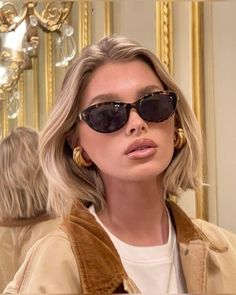 Winter Hair Trends, Y2k Casual, Hair Inspiration Short, Elsa Hosk, Winter Hair, نظارات شمسية, Short Hair Haircuts