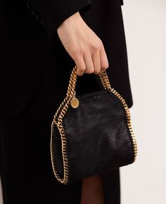 Stella Mccartney Bag Outfit, Stella Bag, Stella Kids, Falabella Bag, Stella Mccartney Bag, Bags Aesthetic, Bags Logo, Eco Friendly Fashion, Press Studs