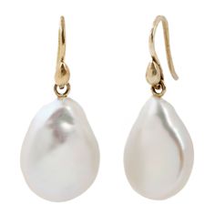 White Biwa Pearl Drops                         – ESQUELETO Pearl Earrings Png, Pearls Jewelry Diy, White Baroque Pearl Necklace, Victorian Drop Earrings, Akoya Pearl Necklace, Biwa Pearls, Wolf Jewelry, Beads For Sale, Baroque Pearl Necklace