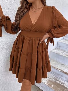 Plus Size Cowgirl Outfits, Plus Size Cowgirl, Plus Size Elegant Dresses, Cowgirl Dresses, Plus Size Summer Dresses, Plus Size Elegant, Ruffle Hem Dress, Casual Chic Outfit