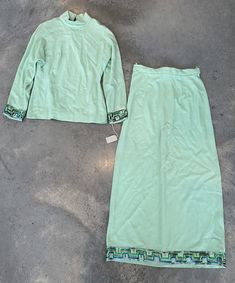 "Good Condition, any use and wear is pictured Unlined Top:  Length: 25\" Bust: 18\" across Sleeve: 22\" Skirt: Waist: 15\" across Hips: 22\" across Length: 39\"" Retro Fitted Cotton Sets, Fitted Cotton Sets For Daywear, Fitted Green Skirt Set For Summer, Retro Spring Daywear Sets, Green Fitted Skirt Set For Summer, Fitted Green Skirt Set For Spring, Fitted Long Sleeve Sets For Daywear, Vintage Fitted Green Skirt, Vintage Fitted Dress With Lined Skirt