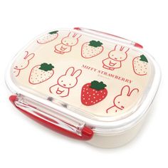 Lunchbox Aesthetic, Miffy Stuff, Aesthetic Bento, Med Doctor, Pink Lunch Bag, School Dr, Barbie Party Decorations, Cute Lunch Boxes, Cute Outfits With Jeans