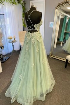 oh yeah i sang “its alright cool whatever” today for you at karaoke club Green Tulle, A Line Evening Dress, Long Formal Dress, Red Dresses Classy, Long Prom Gowns, Lace Formal Dress, Lace Prom Dress