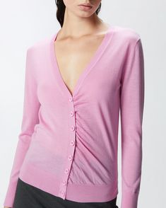 Slim-fitting cardigan in soft 100% wool knit fabric with long sleeves, wide V-neck and buttoned front. Perfect to wear with your favourite jeans, this cardigan will give your looks a classic, timeless and ever-original touch for those early season days. Calf Length Skirts, Casual Blazer, Wool Knit, Mid Dresses, Fuchsia Pink, Mid Length Dresses, Wool Cardigan, Outerwear Coats, Casual Jacket