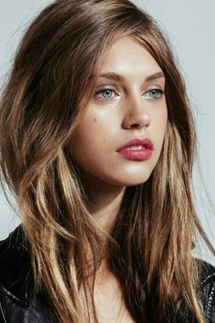 Pretty gorge. Hairstyle Trends, Desperate Housewives, Nude Makeup, Natural Beauty Tips, Jessica Alba, 인물 사진