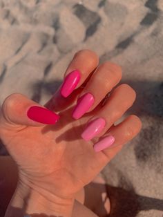 Long Nails Aesthetic, White And Pink Ombre, Medium Long Nails, Shadow Nails, Press On Nail Designs, Matte Pink Nails, Spring Break Nails, Long Square Nails, Color For Nails