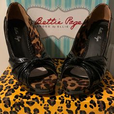 Bettie Page “Serena” Hot-Rod Heels Size 6 Nwt Sparkly Black Pu & “Suede” Leopard Print Nwt In Og Box Worn For A Photo Shoot Bettie Page Shoes, Betty Page, Bettie Page, Hot Rod, Black Tan, Black And Tan, Hot Rods, Shoes Women Heels, Photo Shoot