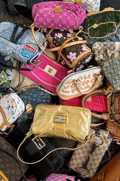 A pile of vintage designer handbags including brands such as Louis Vuitton, Dior, Chanel, Hermes, Fendi, Miu Miu, Gucci, all available on Break. Archive. Vintage Designer Handbags, Gucci Vintage Bag, Vintage Designer Bags, Louis Vuitton Gucci, Luxury Purses, Fancy Bags, Bags Aesthetic, Vintage Purses