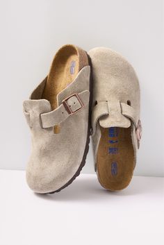 These iconic Birkenstock clogs are an easy, effortless favorite, featuring soft taupe suede, a comfy cork footbed, and an adjustable buckle for the perfect fit. At the heart of every Birkenstock design is the legendary footbed. The details are all in the design; each element of the footbed serves a purpose to encourage proper foot health. The result is signature style coupled with all-day comfort. | BIRKENSTOCK Women's Boston clog, Size 37, Taupe Berlin Stock Clogs, Birkinsoks Clogs, Birk Clogs, Thrift Manifest, Dream Shoe, Birkenstock Clog, Birkenstock Clogs, Boston Clogs, Clogs Outfit