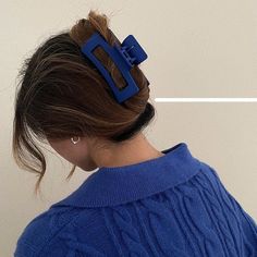 Type: accessoires
Matériel: résine Hair Clips Aesthetic, Trendy We Fryzurach, Blue Hair Accessories, Multi Colored Hair, Hair Clamps, Clip Hairstyles, Blonde Hair Looks, Hair Claw Clip, Klein Blue