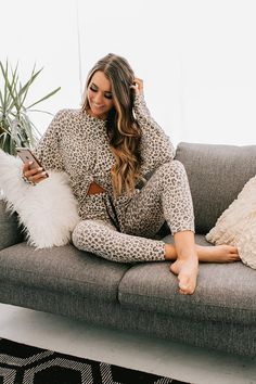 Take A Day Off Leopard Two Piece Set (Tan/Leopard) Black Long Sleeve Top, Fashion Joggers, Day Off, Black Long Sleeve, Perfect Outfit