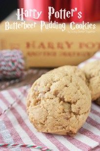 harry potter's butterer pudding cookies on a red and white checkered napkin