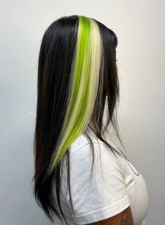 Green Streaks In Hair, White And Green Hair, Green Dyed Hair, Green And White Hair, Monster High Hair, Black And Green Hair, Neon Green Hair, Striped Hair, Neon Hair