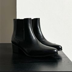 Introducing our Chic Genuine Leather Pointed Toe Dress Boots, crafted with high-quality cow leather for durability and style. With a sleek pointed toe and comfortable 5cm heel, these ankle boots are perfect for any occasion. Upgrade your shoe collection today and experience the luxury of genuine leather. Chic Leather, Dress Boots, Black Chelsea Boots, Black Leather Boots, Casual Everyday, Dress With Boots, Signature Style, Cow Leather, Shoe Collection