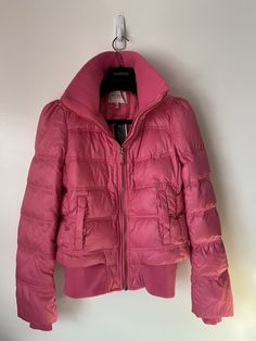 Juicy Couture Womens Down Jacket Size:Small Color:Pink 80% down 20% feather Armpit to armpit:18.5” shoulder to hem:22” shoulder to cuff:25” Brand new with tag From smoke and pet free home Juicy Jacket, Juicy Couture Track Suit Hot Pink, Light Pink Juicy Couture Tracksuit, Hot Pink Juicy Couture Tracksuit, Hot Pink Juicy Couture Jacket, Jacket Coat, Juicy Couture, Down Jacket, Vest Jacket