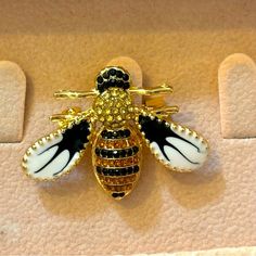 Nwot Bee Sparkly Fashion Brooch! Have Fun With This Brooch! Wear It On Any Blazer, Jacket, Shirt Or Hat. Measurements Approximate: 1.5’ Width 1’ Length Bicycle Necklace, Bee Hat, Sparkly Fashion, Rapunzel And Flynn, O My Soul, Bee Brooch, Jacket Shirt, Rayon Pants, Linen Bag