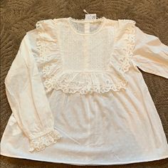 Lace Unique Sweet Long Sleeve Blouse For Spring, Sweet Ruffled Blouse For Spring, Sweet White Tops For Fall, Cute Fall Blouse For Brunch, Sweet White Blouse For Spring, Sweet White Summer Blouse, Cute White Blouse With Lace Trim, Sweet Long Sleeve Tops With Ruffles, Cute White Blouse For Brunch