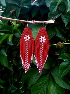 Long Beaded Earrings/Red Snowflake Earring/Fringe/seed Bead tassel/Christmas gift/statement earrings/Dangle Chandelier/festival jewelry ♥𝑇ℎ𝑒 𝑝𝑎𝑡𝑡𝑒𝑟𝑛 𝑜𝑓 𝑡ℎ𝑖𝑠 𝑒𝑎𝑟𝑟𝑖𝑛𝑔 𝑖𝑠 𝑖𝑛𝑠𝑝𝑖𝑟𝑒𝑑 𝑏𝑦 𝑡ℎ𝑒 𝑛𝑎𝑡𝑢𝑟𝑒 𝑎𝑛𝑑 𝑐𝑟𝑒𝑎𝑡𝑒𝑑 𝑏𝑦 𝐻𝑊𝐵𝑒𝑎𝑑𝐽𝑒𝑤𝑒𝑙𝑟𝑦. ♥𝑀𝑎𝑑𝑒 𝑢𝑠𝑖𝑛𝑔 𝑓𝑟𝑒𝑒ℎ𝑎𝑛𝑑 𝑏𝑒𝑎𝑑𝑖𝑛𝑔 𝑤𝑜𝑣𝑒𝑛 𝑡𝑒𝑐ℎ𝑛𝑖𝑞𝑢𝑒𝑠 𝑤𝑖𝑡ℎ 𝑠𝑡𝑟𝑜𝑛𝑔 𝑠𝑦𝑛𝑡ℎ𝑒𝑡𝑖𝑐 𝑡ℎ𝑟𝑒𝑎𝑑. ♥𝑇ℎ𝑒 𝑠𝑖𝑧𝑒 𝑜𝑓 𝑡ℎ𝑒 𝑠𝑒𝑒𝑑 𝑏𝑒𝑎𝑑𝑠 𝑢𝑠𝑒𝑑 𝑖𝑠 2 𝑚𝑖𝑙𝑙𝑖𝑚𝑒? Christmas Seed Bead Jewelry, Red Dangle Tassel Earrings For Festive Occasions, Handmade Red Tassel Earrings For Festive Occasions, Red Bohemian Earrings For Christmas, Red Tassel Earrings For Festive Occasions, Traditional Beaded Earrings With Fringe As Gift, Traditional Beaded Earrings With Fringe For Gift, Red Bohemian Tassel Earrings For Festive Occasions, Fringe Dangle Chandelier Earrings As Gift