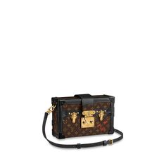 LOUIS VUITTON® - Petite Malle - Monogram Louis Vuitton Petite Malle, Stile Casual Chic, Louis Vuitton Trunk, Monogram Handbag, Brown Handbag, Monogram Bag, Louis Vuitton Official, Vuitton Bag, Louis Vuitton Twist Bag