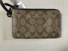 NWT Coach Double Corner Zip Wristlet Wallet in Signature Canvas With Gift Box. Coach Clutch Wallets For Gifts, Compact Coach Wallet As Gift, Coach Rectangular Wristlet, Coach Rectangular Wristlet As Gift, Coach Wallet With Zipper Pouch As Gift, Coach Rectangular Wallets As Gift, Coach Rectangular Wristlet For Gift, Rectangular Coach Wristlet As Gift, Rectangular Coach Coin Purse For Gift