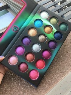 Ultra Makeup, Aurora Lights, Makeup Pallets, Glitter Eyeshadow Palette, Makeup Eyeshadow Palette, Makeup Accesories, Eyeshadow Palettes, Bh Cosmetics, Makeup Items