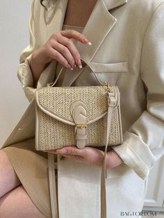 BagForLove - Compact Top-Handle Straw Bag with Buckle Decoration Straw Beach Bag, Wicker Bags, Straw Handbags, Crossbody Bag Women, Mini Handbags, Beach Travel, Square Bag, Bag Women, Color Khaki