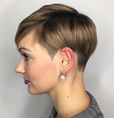 Boyish Girl, Dunner Wordend Haar, Cute Short Haircuts, Short Hair Trends, Short Layered Haircuts, Hair Pixie, Girl Haircuts, Haircuts Short, Pixie Haircuts