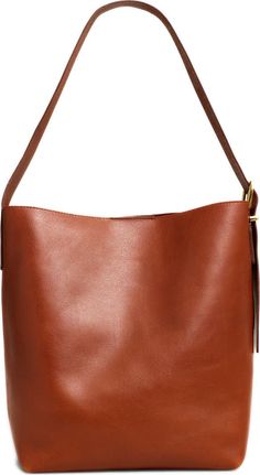 Madewell The Essential Bucket Tote | Nordstrom Bucket Tote, Classic Outfits, Phone Wallet, Magnetic Closure, The Park, Madewell, Leather Bag, Winter Outfits, Water Bottle