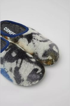 Camper Wabi Pattern Wool Slipper | Urban Outfitters Men's Slippers, House Slippers, Cute Shoes, Fashion Inspo Outfits, Me Too Shoes