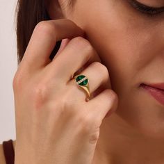 Radiate sophistication with our Green Enamel Line Pave Signet Ring. The surface of the ring finished with green and decorated with sparkling line, creating a modern yet timeless aesthetic. This versatile piece effortlessly elevates any style, making it a must-have for those who seek a touch of sophisticaiton and a pop of color in their accessories. - Made in 14k solid gold - Decorated with handset white cubic zirconia stone - Finished with Green Enamel - Band Width: 1.55 mm / 0.06 inches -Top Wi Full Eternity Ring, Evil Eye Ring, Pave Band, Timeless Aesthetic, Gold Signet Ring, Twist Ring, Eye Ring, Vintage Band, Gold Decor