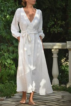 Our Anais Linen Provence Dress in Bleu Ciel – Luxe Provence - Slow Fashion Made in France French Bleu, Sukienki Maksi, Linen Wrap Dress, White Linen Dresses, French Blue, Style Chic, Linen Dresses, Comfortable Dress, Linen Clothes