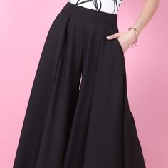 Comfortable Wide Leg Palazzo For An Evening Out Or In Wide Kimono Pants. Full Flare Side Zipper And Pocket Pants. Polyester Blend Machine Wash Made In Usa Wide Palazzo Pants, Kimono Pants, Palazzo Outfit, Black Palazzo Pants, Girls Designer Dresses, Casual Beach Wear, Wide Pants, Double Wide, Pocket Pants