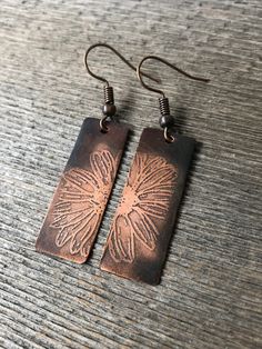 Etched Copper Jewelry, Etched Metal Jewelry, Flame Painting, Copper Etching, Etching Ideas, Etched Jewelry, Stamp Ideas, Etched Copper, Metal Etching