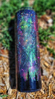 The Northern Lights comes to life on this 30 oz skinny tumbler. Covered with a black glitter base, and then overlayed with a gorgeous Northern Light sky - accented by stars, this tumbler is sure to make heads turn! Included in purchase: - Slide lid - Straw - A cup that will blind you with it's beauty. Tumbler With Lights, Glow In The Dark Snow Globe Tumbler, Milkyway Tumbler, Glow In The Dark Glitter Tumbler, Night Sky Tumbler, Northern Lights Tumbler, Credit Card Debit, Tumbler Gift, Black Glitter