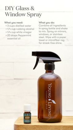 Ditch the harsh chemical-filled commerical glass/window sprays that are found online or in stores. Make your own cleaner using essential oils & natural ingredients. Diy Glass Window, Youngliving Recipes, Living Holistically, Peppermint Essential Oil Uses, Young Living Peppermint, Essential Oils Young Living, Essential Oils Business